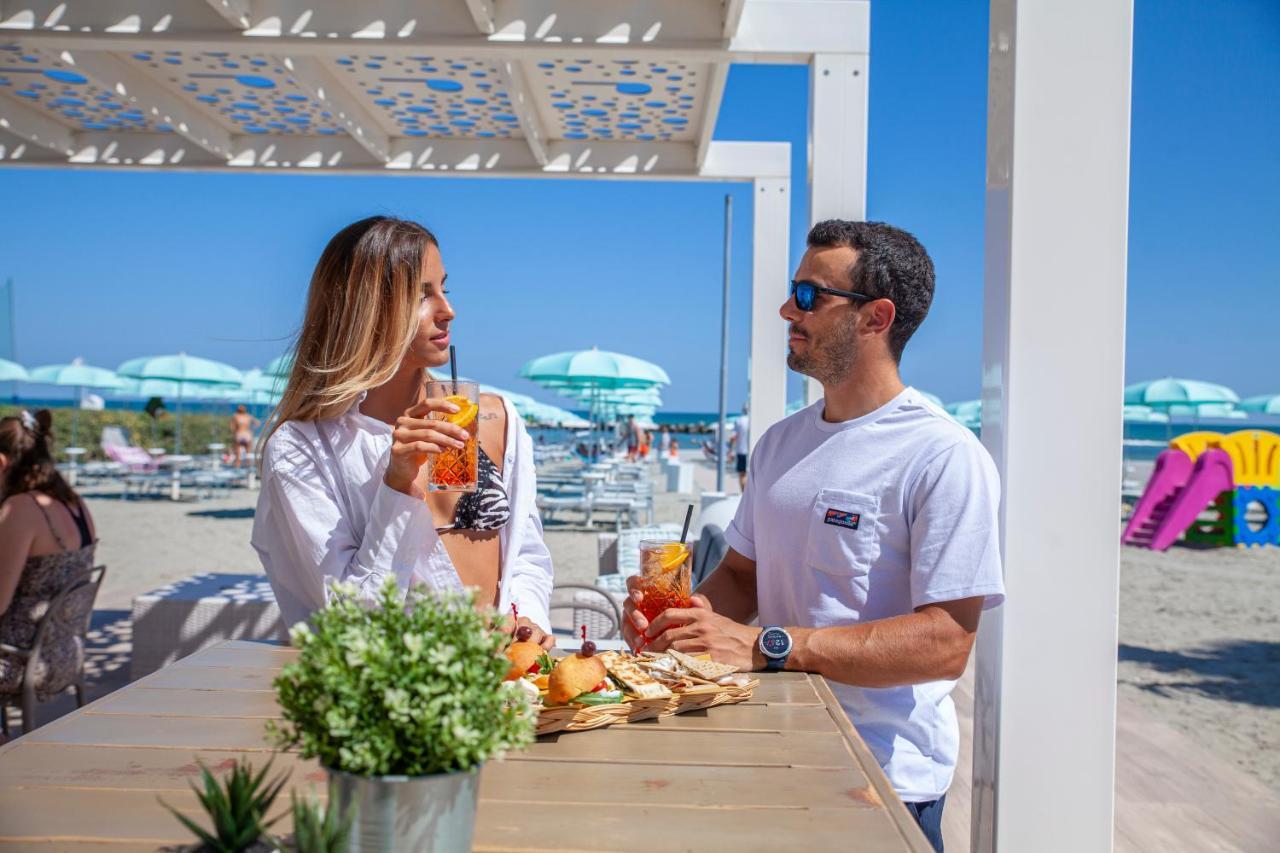 Blu Suite Resort Bellaria-Igea Marina Esterno foto