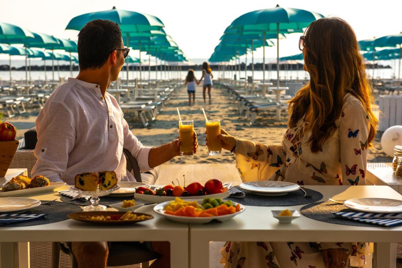 Blu Suite Resort Bellaria-Igea Marina Esterno foto