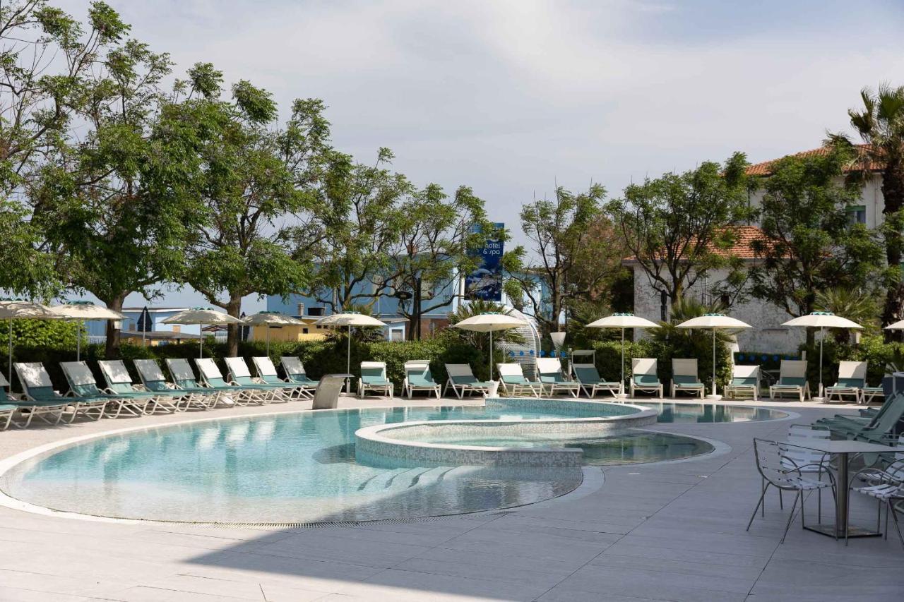 Blu Suite Resort Bellaria-Igea Marina Esterno foto